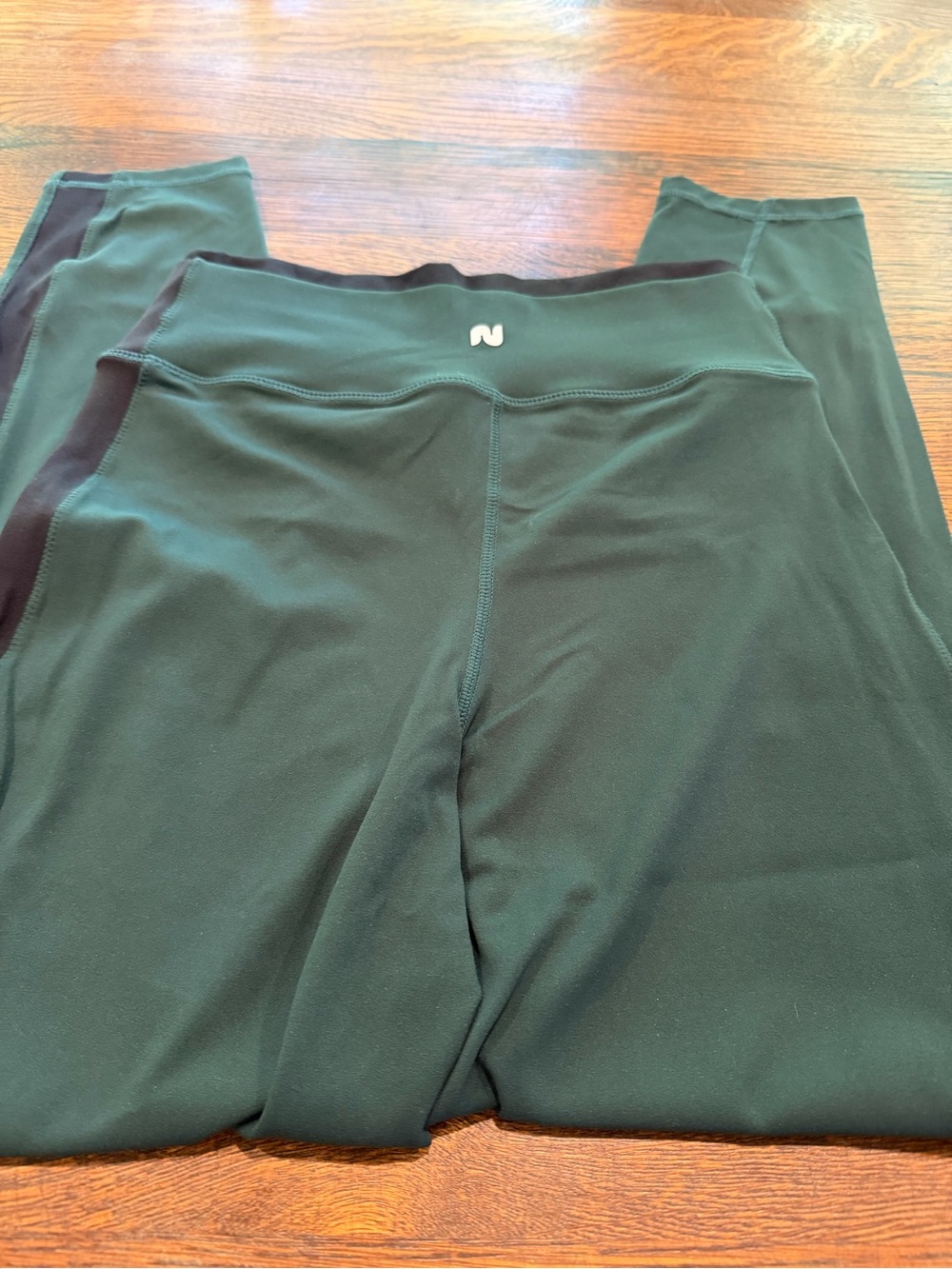 nuuds Motion High-Waist Forest Green Leggings - Picture 3 of 4